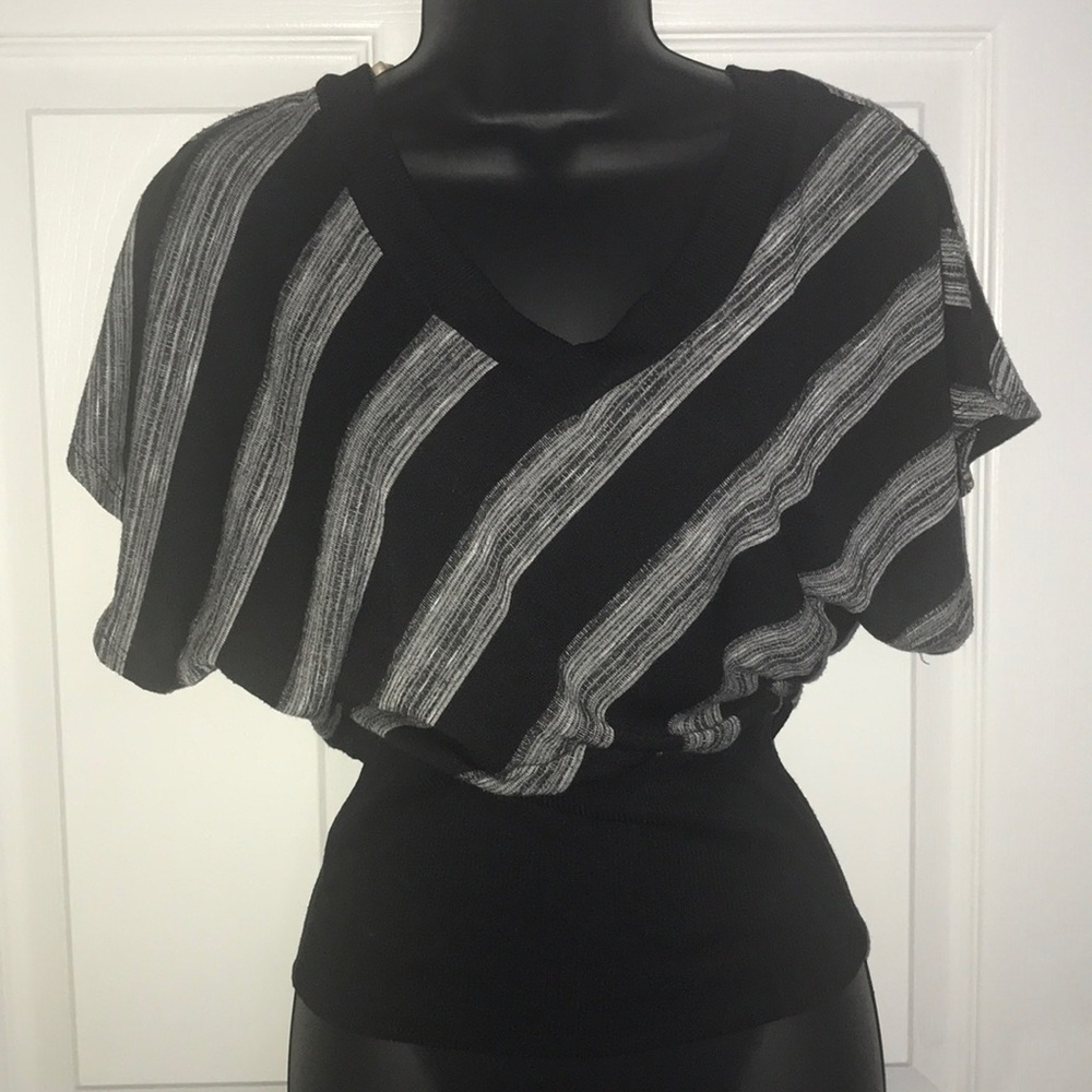 Black and white top